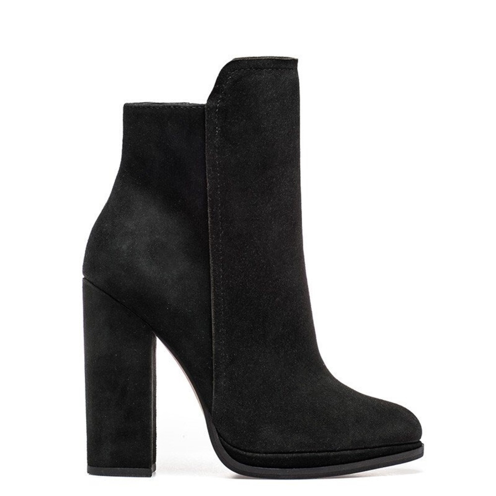 M4DE suede bootie!