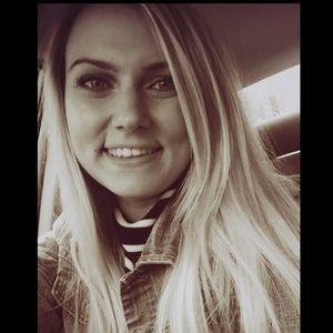 Meet your Posher, Evelina