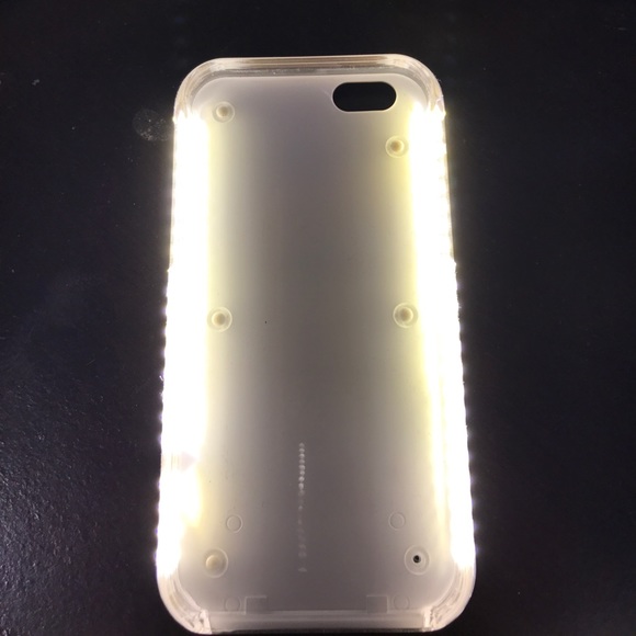 Lumee Case - Picture 2 of 3