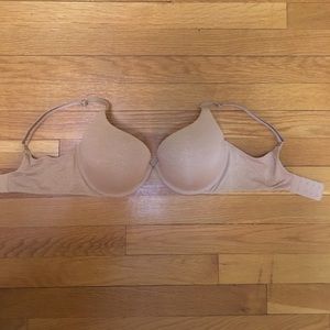 34D Victoria's Secret Beige Bra