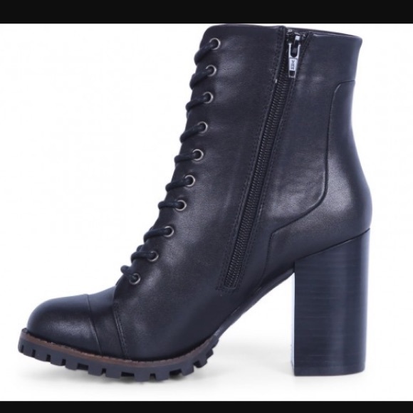 New Nordstrom REPORT Alana Chunky Heel Black Boots - Picture 2 of 5