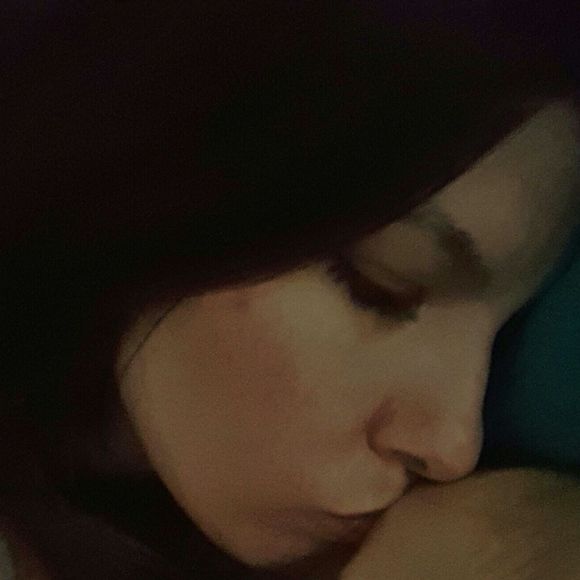 Meet your Posher, Amanda - Picture 1 of 1