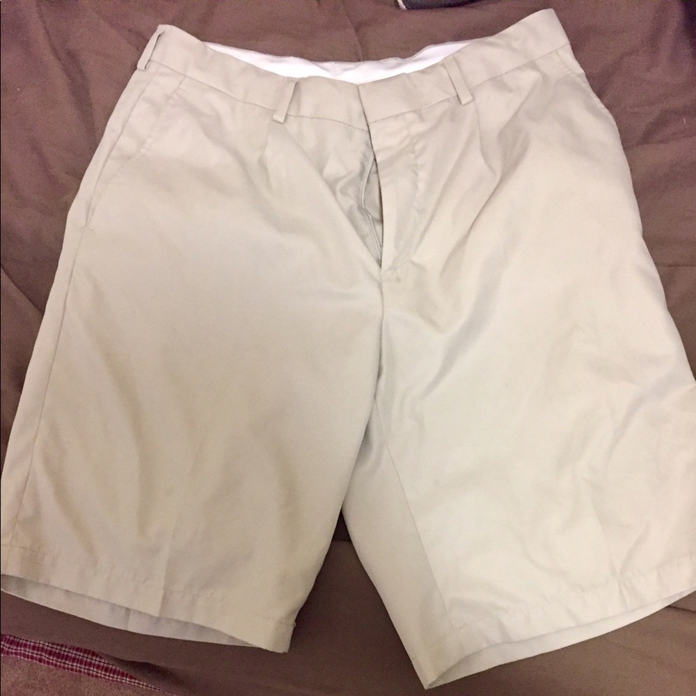 Khaki Golf Performance Shorts