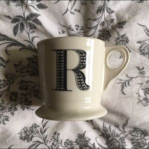 Monogrammed 'R' Mug