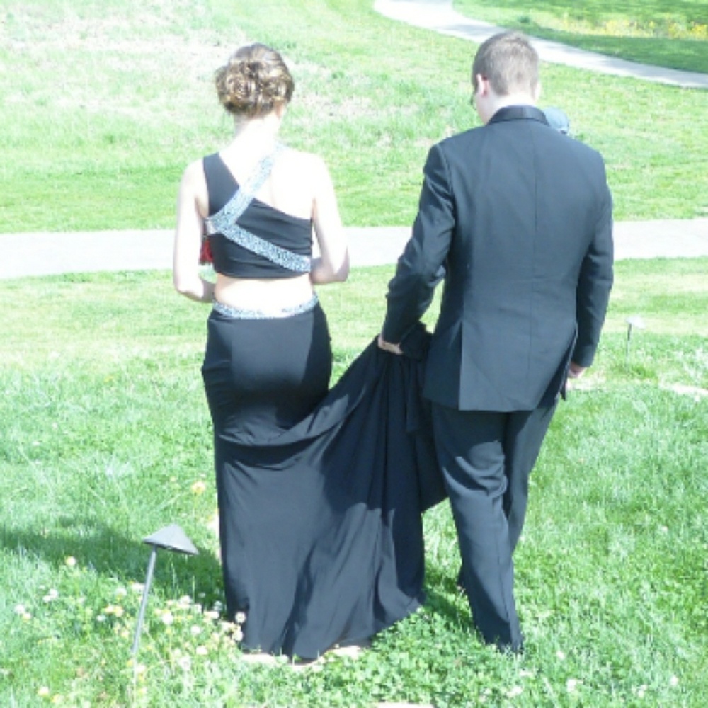 Prom Dress - Picture 3 of 4