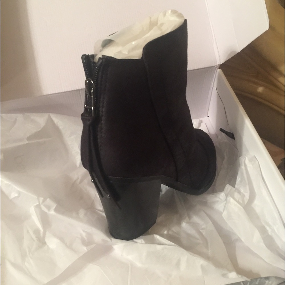 Brand new shoe size 7. Bar|||