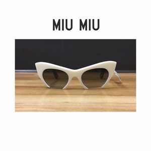 NWT Miu Miu Rasoir Cat-Eye Sunglasses