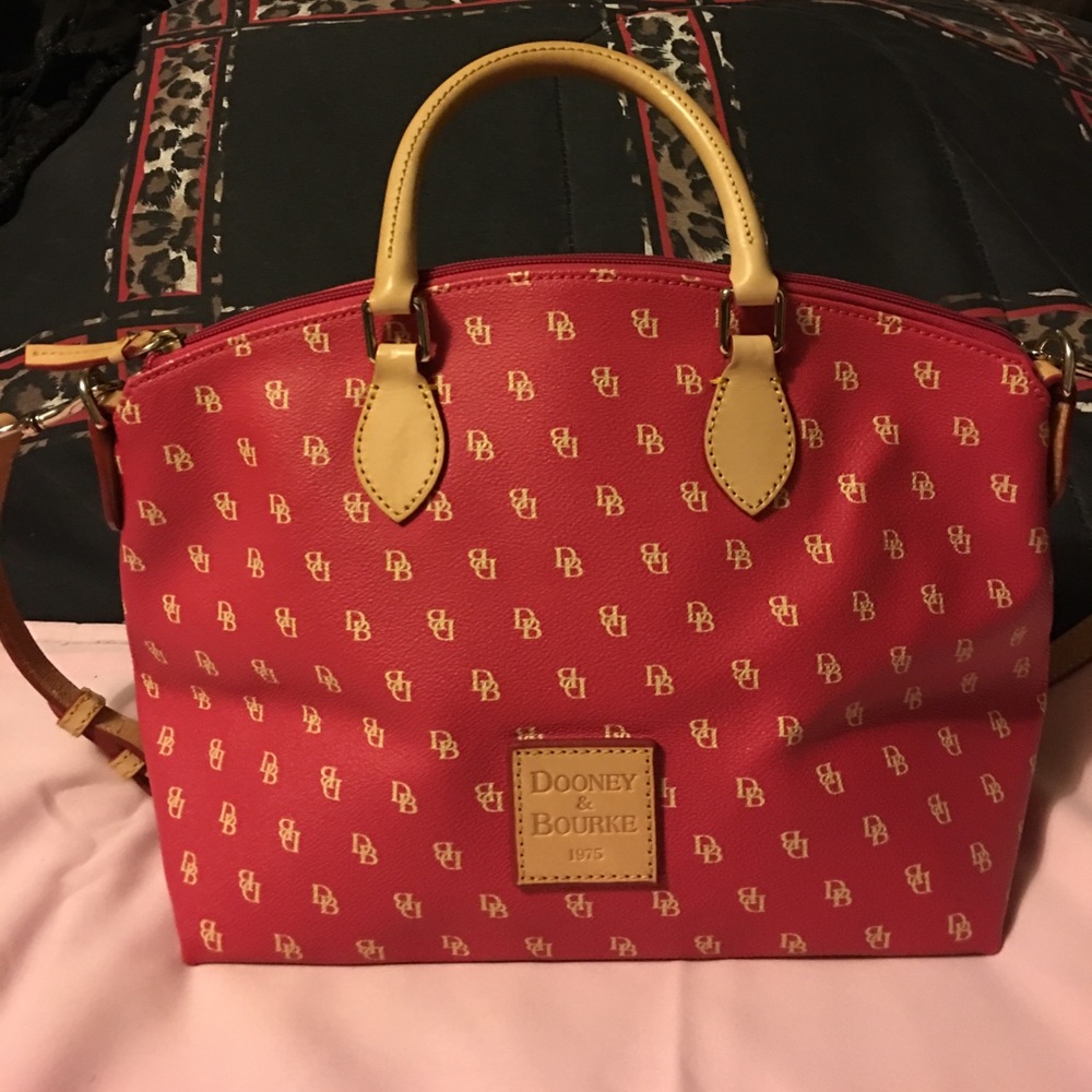 Dooney & Bourke bag