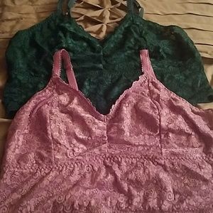2 pack Torrid lace bralette Size 3