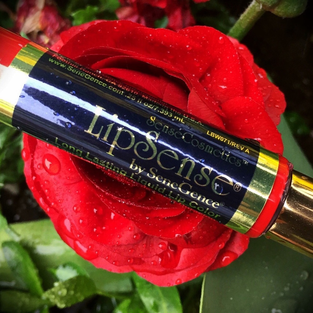Blu Red lipsense