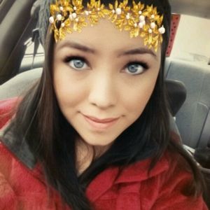 Meet your Posher, Molly