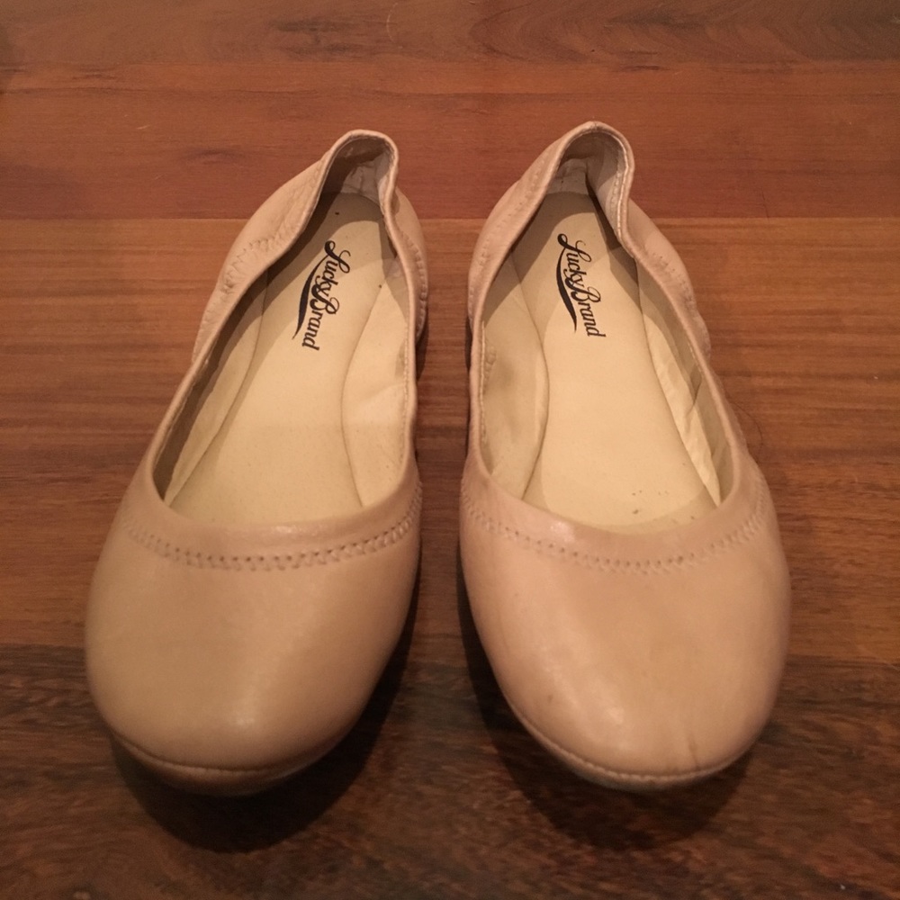 Lucky Brand Tan Flats