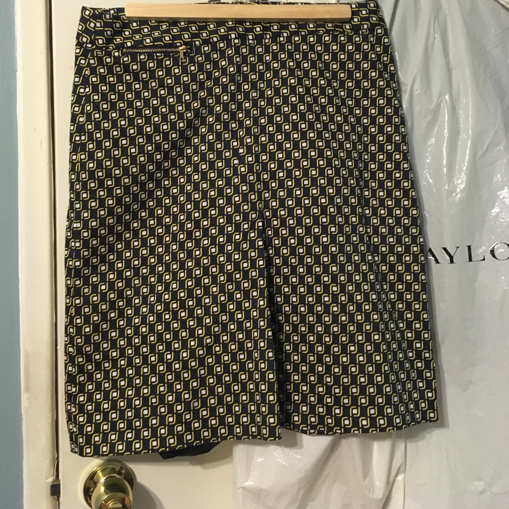 Jones New York Skirt