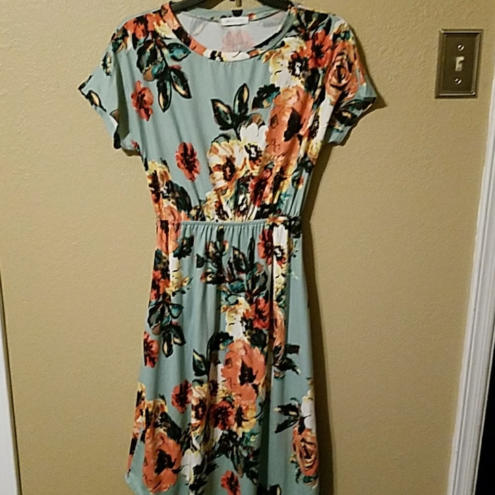 Teal floral dress!