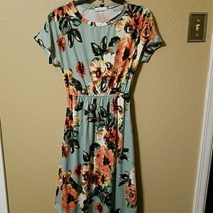 Teal floral dress!