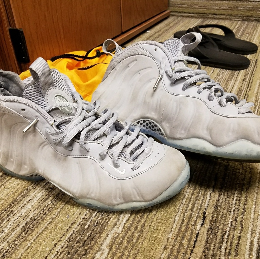 Nike Foamposite "Wolf Grey"