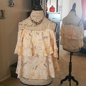 💗Super cute off the shoulder summer top