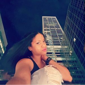 Meet your Posher, Denise