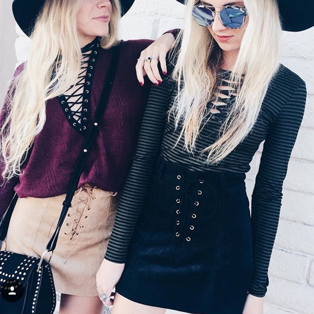 LF Black skirt