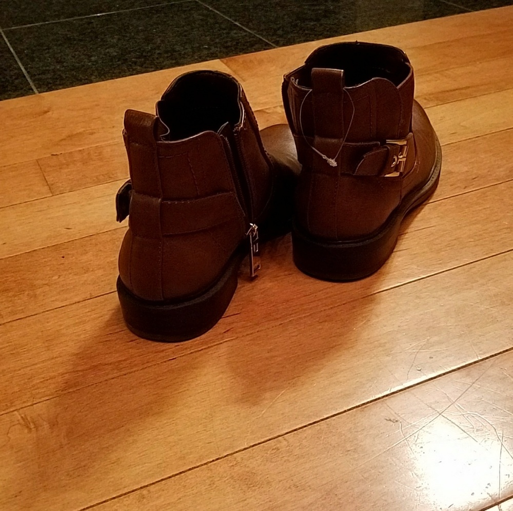 Tommy Hilfiger Leather Ankle Boots - Picture 6 of 7