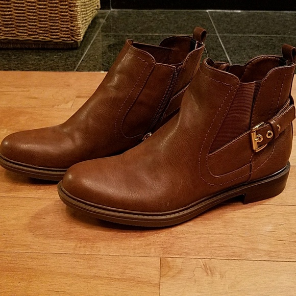 Tommy Hilfiger Leather Ankle Boots - Picture 4 of 7