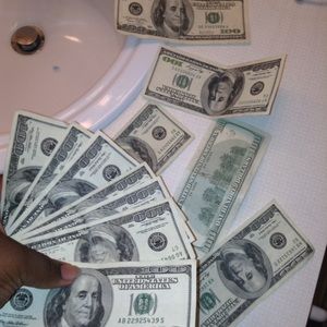 Meet your Posher, Grant