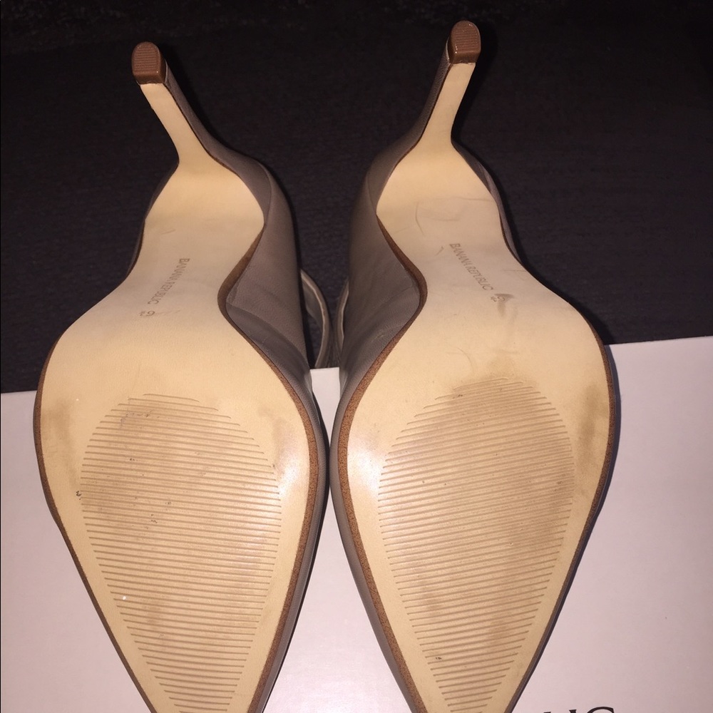 Banana Republic pumps with ankle strap. - Picture 3 of 4