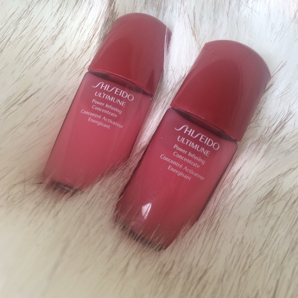 2 shisedo Ultimune serum samples