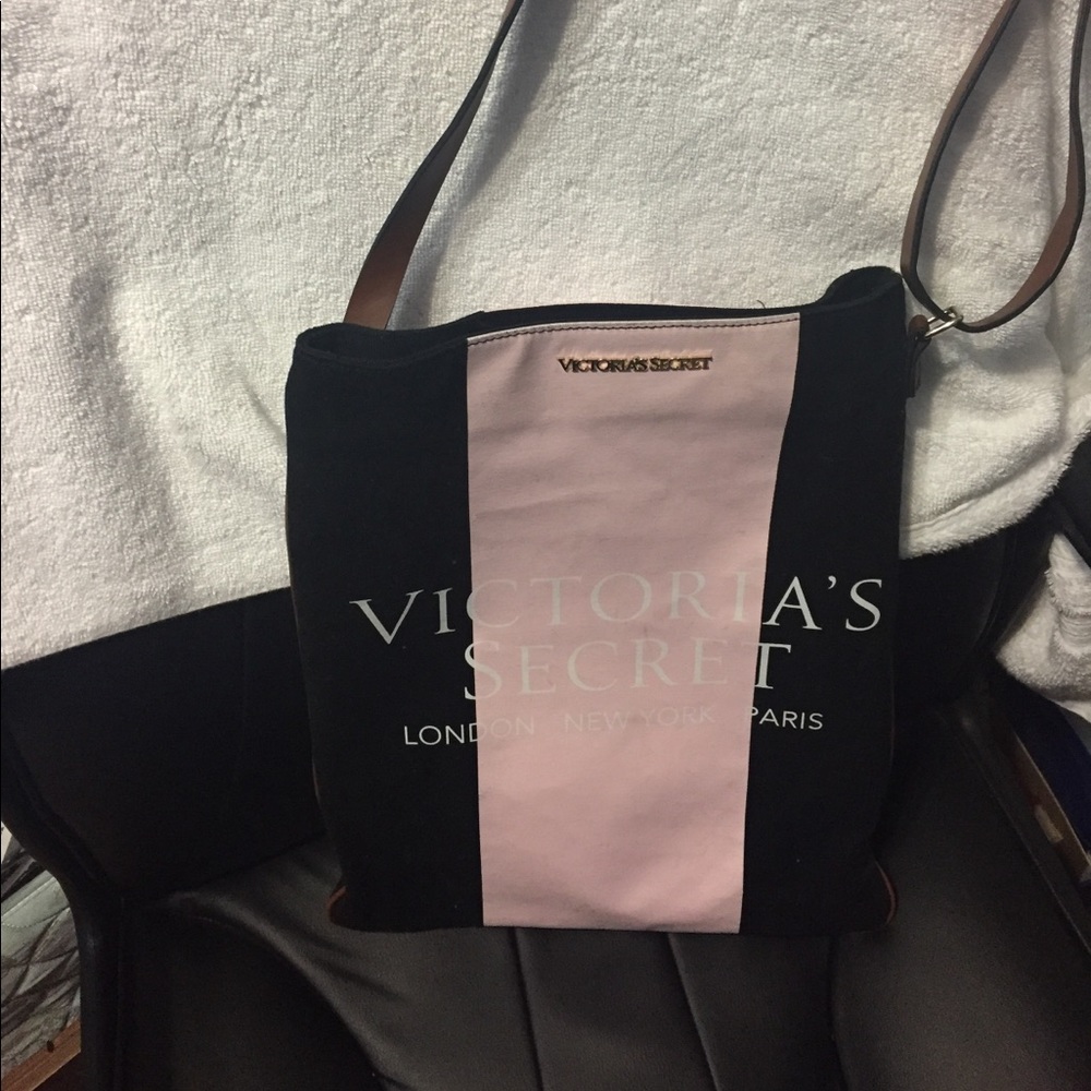 Victoria secret messenger bag