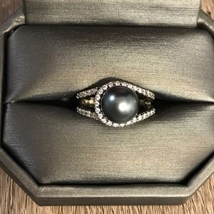 Black Tahitian pearl ring size 5