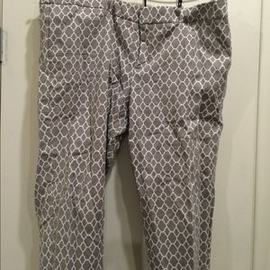 Ankle length gray pants