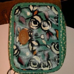 LAST CHANCE.PRICE DROP...Fossil Cosmetic organizer