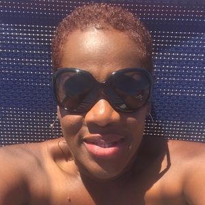 Meet your Posher, Shironna