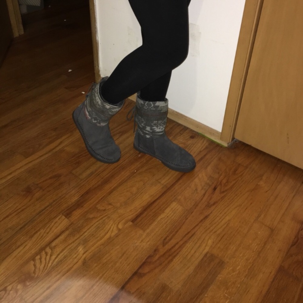 Toms Nepal Boots