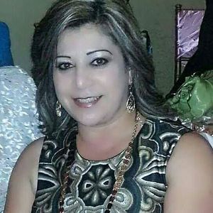 Meet your Posher, Adriana