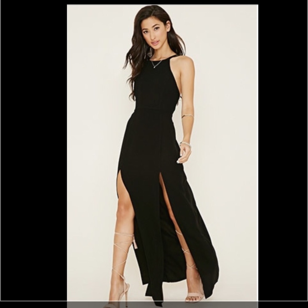 M slit dress.