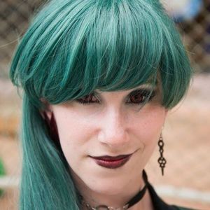 Meet your Posher, Natalie