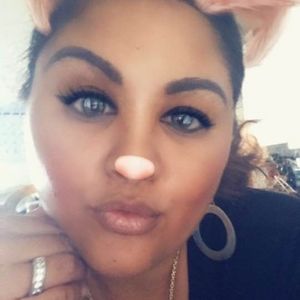 Meet your Posher, Chantilly