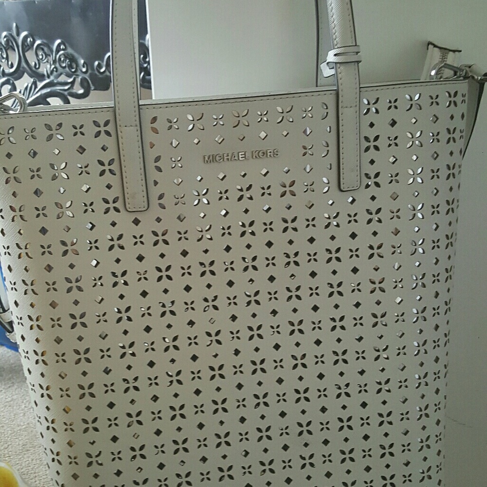 Michael kors purse
