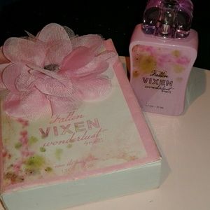NIB, RUE21, fallen Vixen Wanderlust Eau de Parfume
