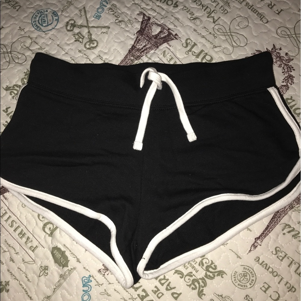 Divided H&M shorts