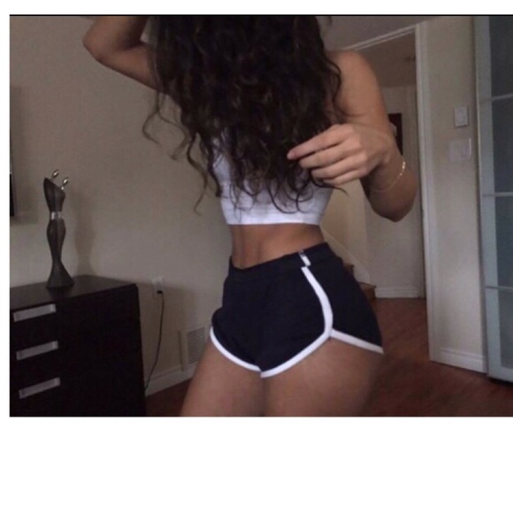 Divided H&M shorts - Picture 4 of 4