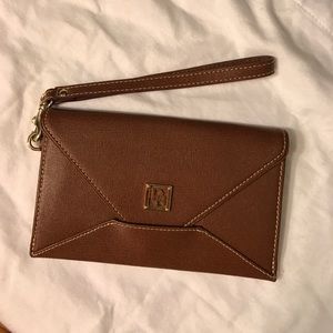 Dooney & Bourke wristlet