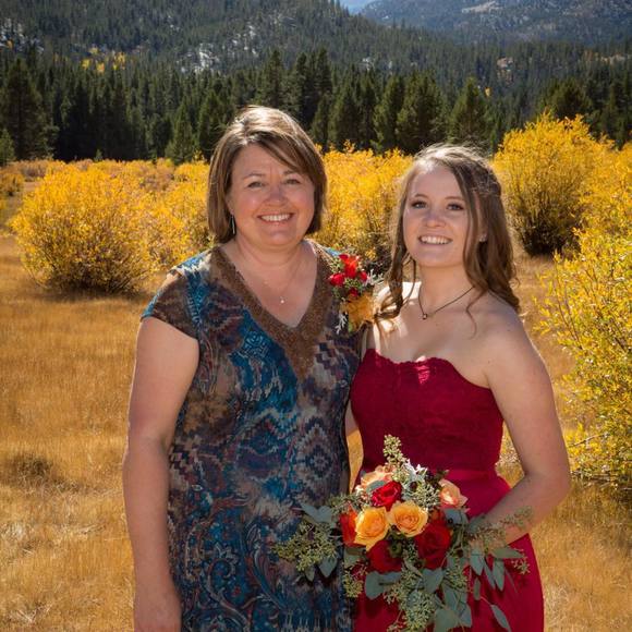 Meet your Posher, Katie - Picture 1 of 1