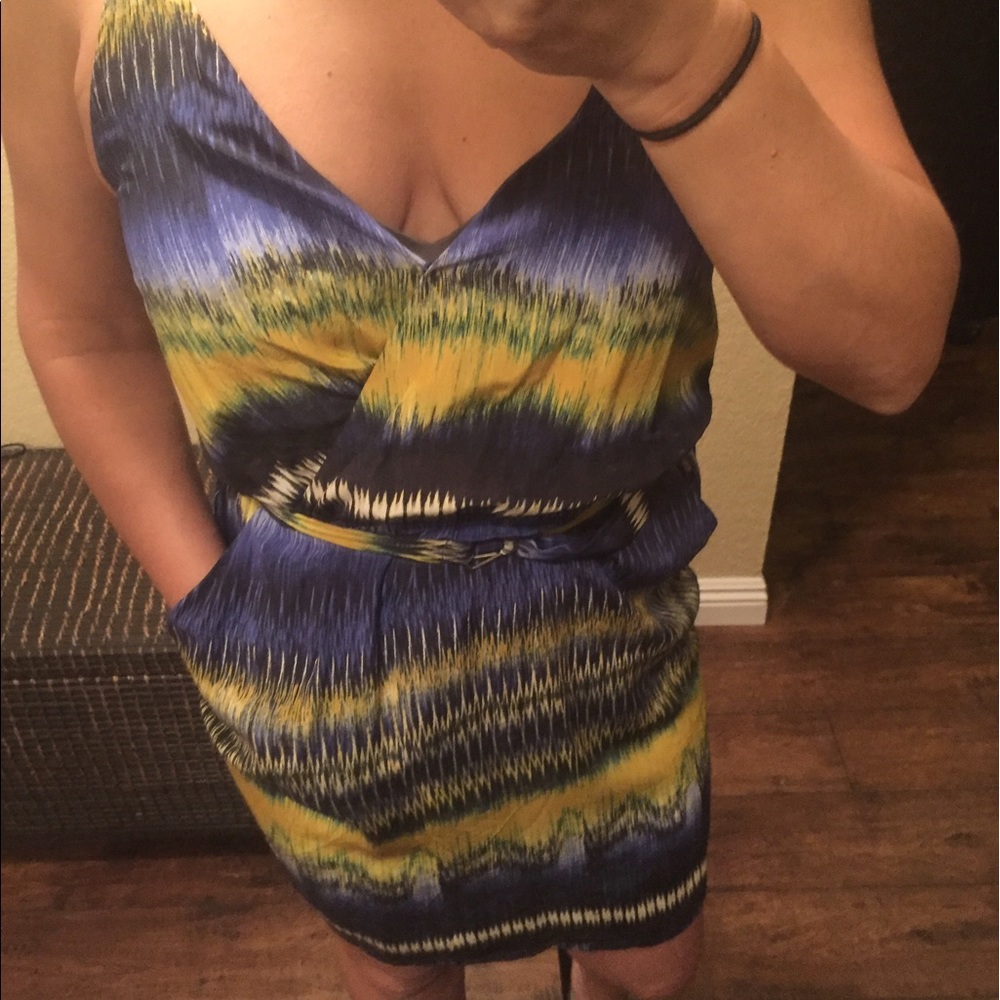 Dress - Picture 2 of 3