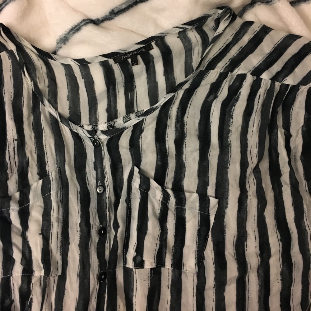 Slouchy button up top