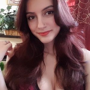 Meet your Posher, Ana