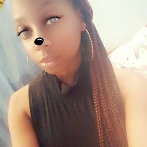 Meet your Posher, Paris