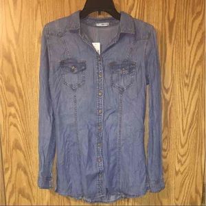 Maurices Denim Long-sleeved Button Down