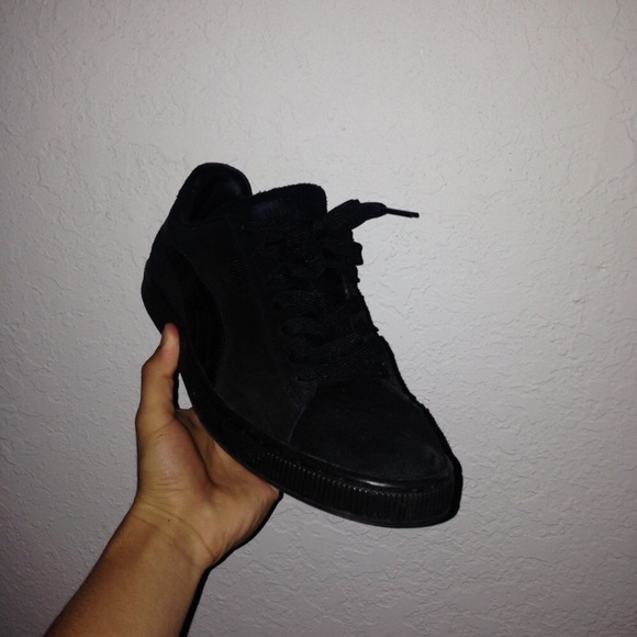 Black suede pumas - Picture 3 of 4